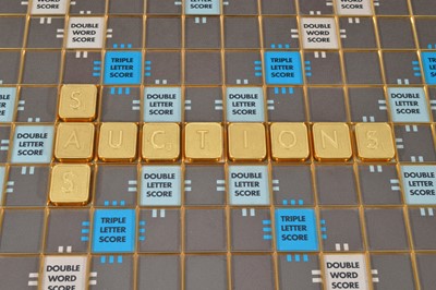 Lot 117 - A 1980s The Collector's Edition Scrabble board from Franklin Mint