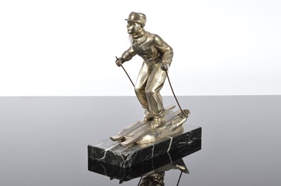 Lot 128 - An Art Deco period bronze figure of a skier after L. Brunswick