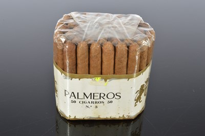 Lot 141 - A pack of 50 Palmeros Cigars