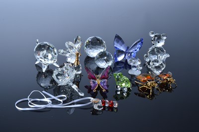 Lot 199 - A collection of small Swarovski Crystal sculptures