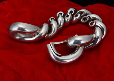 Lot 212 - A Hermes Torsade (Twist) silver bracelet