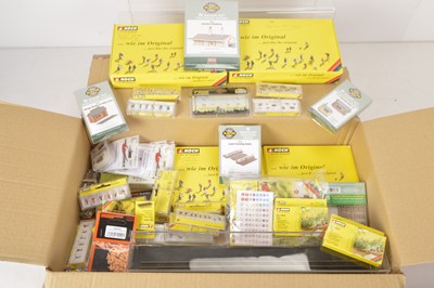 Lot 35 - N Gauge Trackside Accessories and Kits (45+)