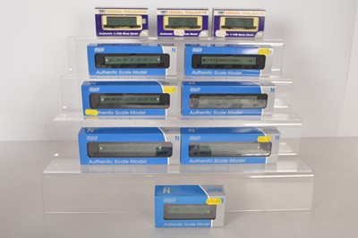 Lot 69 - Dapol N Gauge BR/SR Maunsell Coaches and Vans (10)