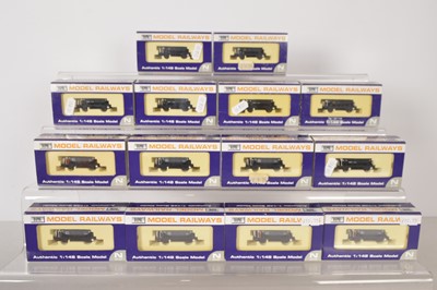 Lot 76 - Dapol N Gauge Dogfish Wagons (14)