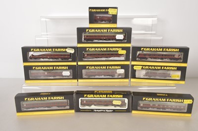 Lot 118 - Graham Farish by Bachmann N Gauge BR Maroon Coaches (11)