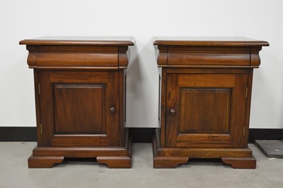 Lot 384 - A pair of modern mahogany bedside cabinets