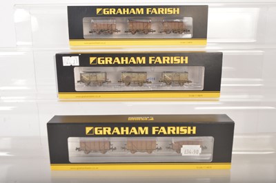 Lot 141 - Graham Farish N Gauge Triple Pack Weathered Fruit Vans and Mineral Wagon Packs (3)