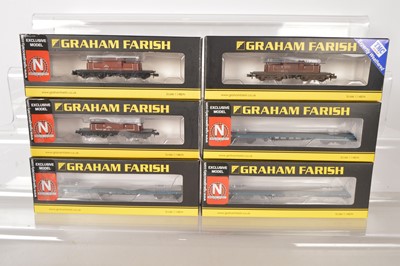 Lot 149 - Graham Farish by Bachmann N Gauge Society and TMC Queen Mary Brake Vans and Carflats (6)