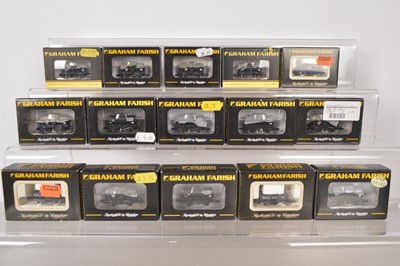 Lot 156 - N Gauge Graham Farish by Bachmann Fuel Tank Wagons (15)