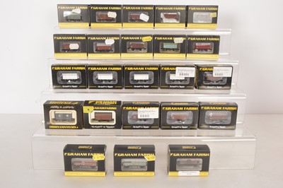 Lot 164 - Graham Farish by Bachmann and Graham Farish N Gauge Vans and Brake Vans Mainly BR