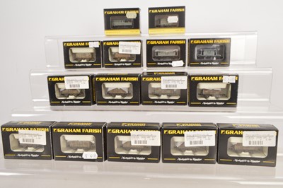 Lot 165 - Graham Farish by Bachmann N Gauge Weathered Tippler Wagons and Brake Vans (15)