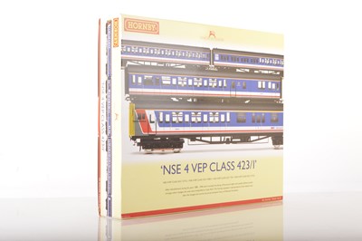 Lot 244 - Hornby 00 Gauge boxed R2947 Network SouthEast Kent Coast blue and white with red stripe Class 423/1 4-VEP EMU Electric Multiple Unit