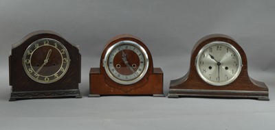 Lot 96 - Three early to mid 20th century mantel clocks