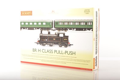 Lot 299 - Hornby 00 Gauge Boxed Limited Edition R3512 BR H Class Push-Pull Set