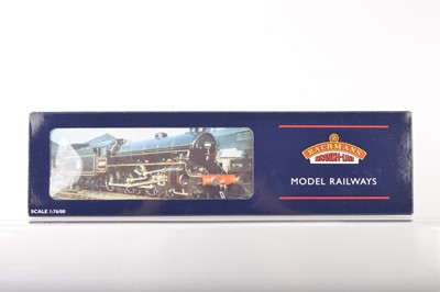 Lot 338 - Bachmann 00 Gauge boxed 31-711 LNER Apple green Class B1 Locomotive and Tender