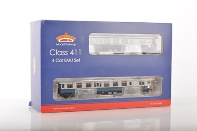 Lot 350 - Bachmann 00 Gauge boxed 31-427 BR blue/grey Class 411 4-CEP 7113 EMU Electric Multiple Unit