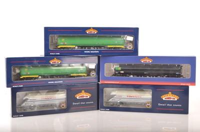 Lot 355 - Bachmann 00 Gauge boxed bogie Tank and Hopper Wagons (5)