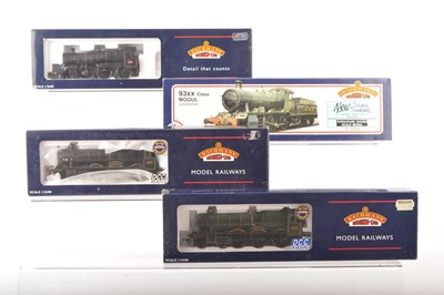 Lot 375 - Bachmann 00 Gauge boxed BR ex GWR green and black Steam Locomotives and Tenders (4)