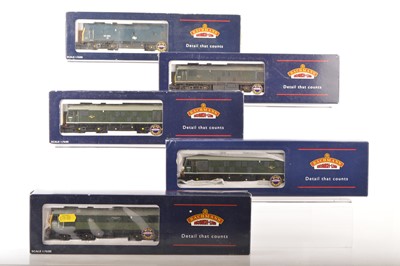 Lot 377 - Bachmann 00 Gauge boxed  BR Class 25 Bo-Bo Diesel Locomotives (5)