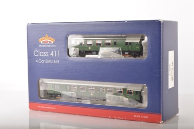 Lot 390 - Bachmann 00 Gauge boxed 31-425A BR SR green Class 411 4-CEP EMU 7141 Electric Multiple Unit