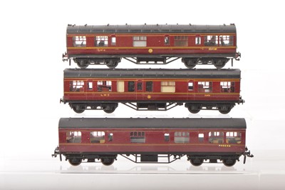 Lot 409 - Exley and Anbrico unboxed 00 Gauge LMS and BR maroon Inspection Saloons (3)