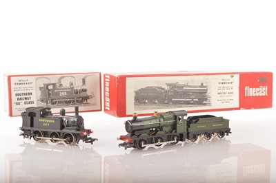 Lot 423 - Wills Finecast 00 Gauge boxed Kitbuilt Gwar green  Collett Goods and SR black 0-6-0T G6 Class Locomotives (2)