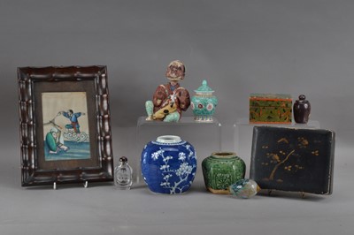 Lot 232 - A collection of Chinese works of art