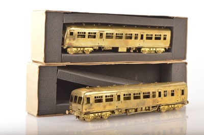 Lot 547 - SanCheng (China) 0 Gauge Modern issue 2-car Class 101 DMU