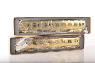 Lot 548 - SanCheng (China) 0 Gauge Modern issue pair of Mk 1 Coaches (2)