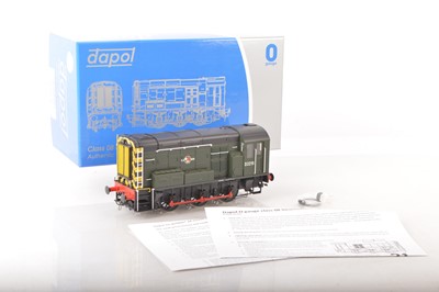 Lot 553 - Dapol 0 Gauge Modern issue Ref:7D-008-003 0-6-0 BR Green class 08 Diesel Shunter