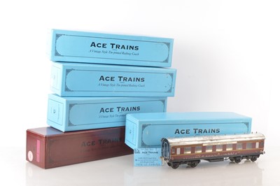 Lot 606 - Ace 0 Gauge modern issue C/3 group of Kit built LMS Passenger coaches (5)