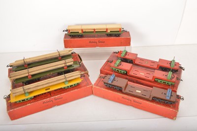 Lot 642 - Hornby 0 Gauge No 2 Freight Stock (7)