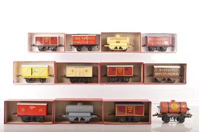 Lot 657 - Hornby 0 Gauge and Horton mixed group of Goods wagons (12)