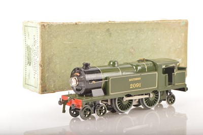 Lot 675 - Hornby 0 Gauge E220 Special 4-4-2 Tank Loco SR lined green No.2091, 20 volt 3-rail electric