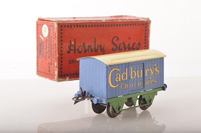 Lot 686 - Hornby 0 Gauge 'Cadburys' Chocolates Private owner van