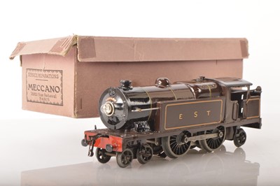 Lot 692 - French Hornby 0 Gauge Loco-tender 3-TE Special Tank Loco EST brown, 20 volt electric