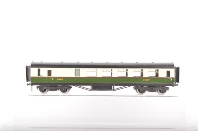 Lot 758 - Exley 0 Gauge K6 LNER Cream & Green Tourist stock Brake end coach