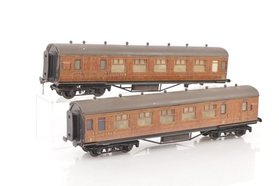 Lot 791 - Leeds (LMC) 0 Gauge pair of LNER Bakelite Passenger coaches