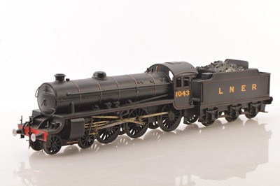 Lot 836 - A kit-built Semi-Finescale 0 Gauge 2-rail electric LNER B1 class 4-6-0 Locomotive and Tender