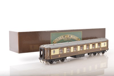 Lot 866 - Golden Age Models (Korea FC Models) 0 Gauge Brown & Cream Pullman car