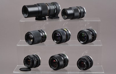 Lot 23 - A Group of Olympus OM Zoom Lenses