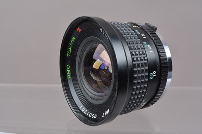 Lot 25 - A Tokina 17mm f/3.5 RMC Lens
