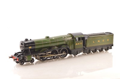 Lot 915 - A modified Bassett-Lowke 0 Gauge electric (3-rail) LNER 'Flying Scotsman' 4-6-2 Locomotive and Tender (2)