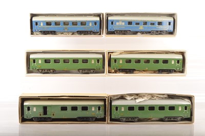 Lot 930 - Jep 0 Gauge group of Continental Passenger coaches (6)