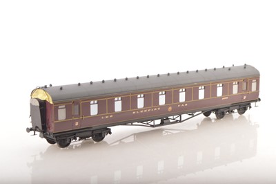 Lot 961 - Side Lines Models Kit built Finescale 0 Gauge LMS All 3rd Sleeping car