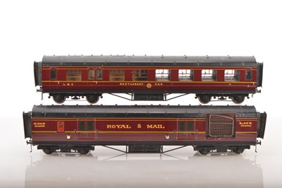 Lot 1025 - Exley 0 Gauge K5/6 pair of LMS coaches (2)