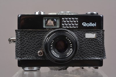 Lot 38 - A Rollei B 35 Compact Camera