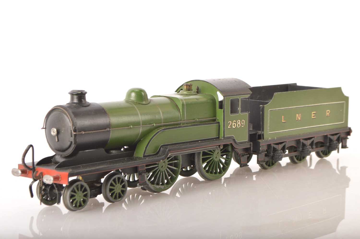 Lot 1038 - Leeds (LMC) 0 Gauge 4-4-0 Loco & Tender