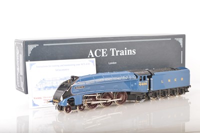 Lot 1059 - Ace 0 Gauge modern issue E/4 4-6-2 Loco & Tender LNER Streamlined blue A4 class 'Merlin'