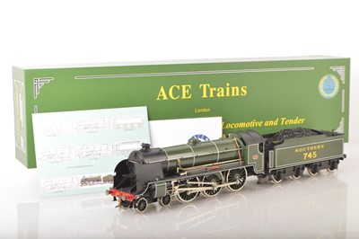 Lot 1065 - Ace 0 Gauge Modern issue E/34 4-6-0 Loco & Tender Southern lined green King Arthur class 'Tintagel'